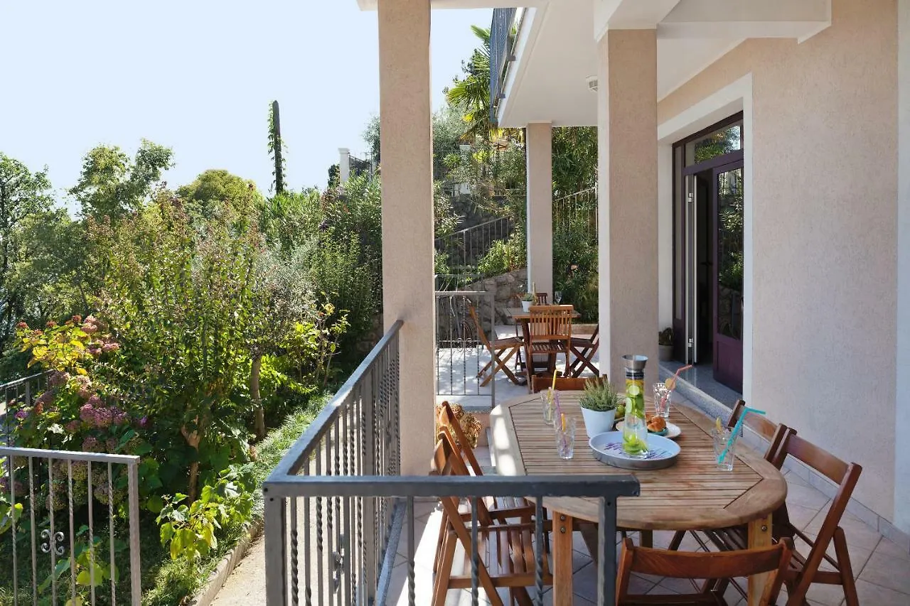 Apartment Villa Lidija Lovran 0*,